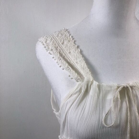 RAGA NWT White Sleeveless Boho Crochet Top Size S - Picture 5 of 10